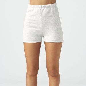 Joah Brown Fitted Sweat Short in Pearl Grey